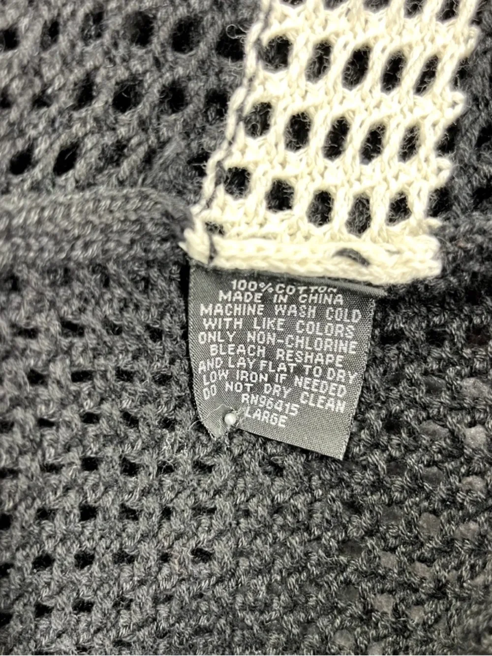 Massive Luxury Edition Men's Black And White Sweater Size Lg - Picture 7 of 7